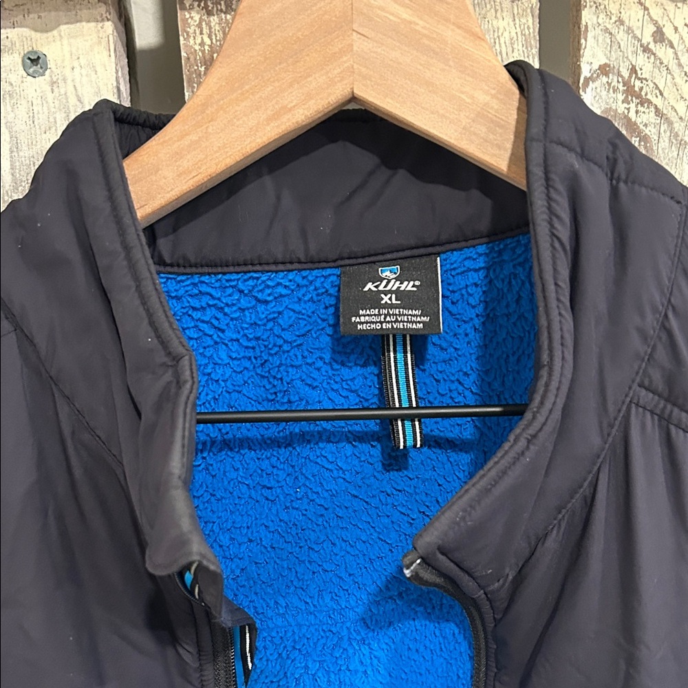 Kuhl Charcoal Jacket with Electric Blue Interior